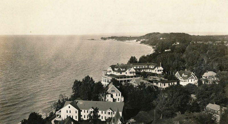 Beach Hotel - Vintage Postcard